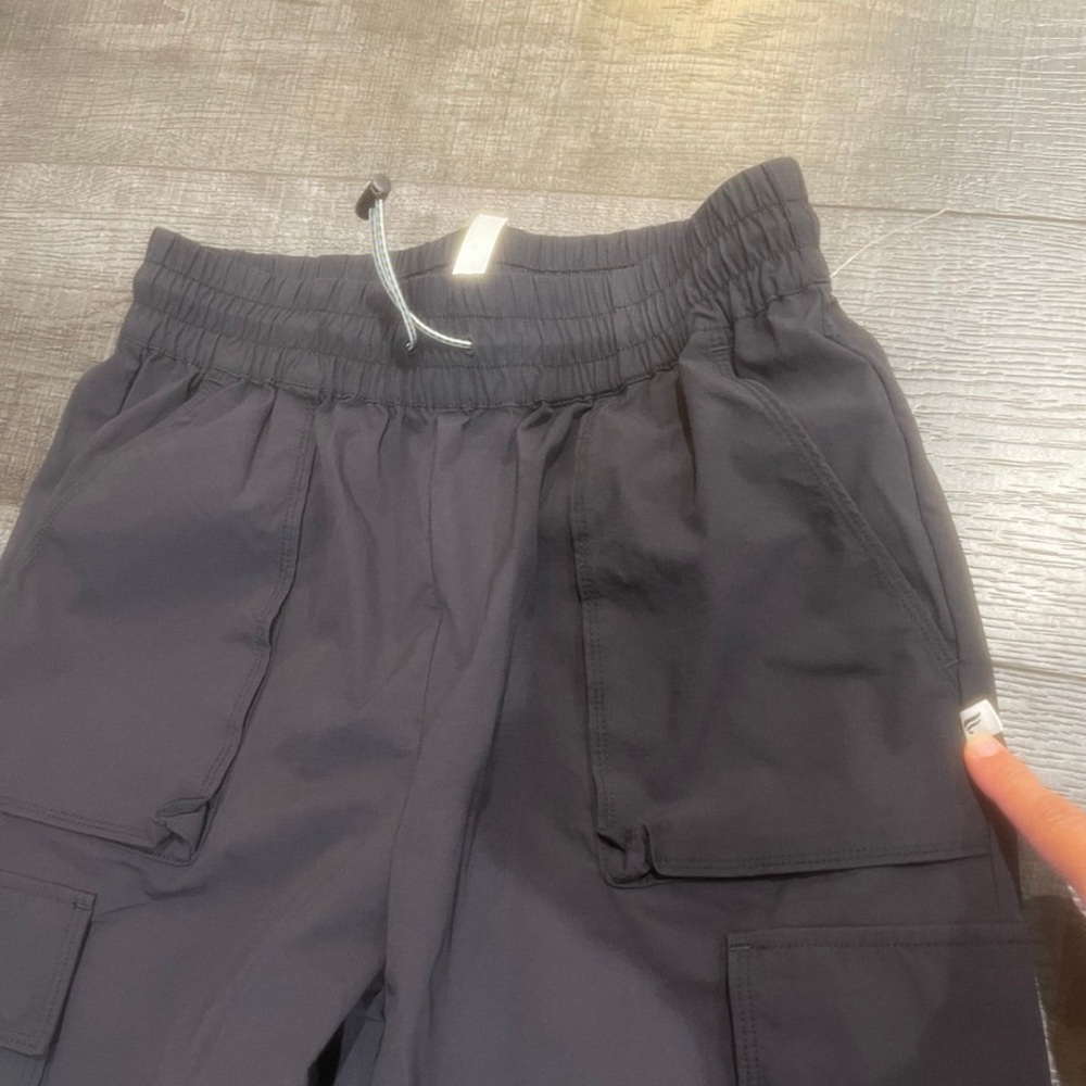 Fabletics Cargo - image 2